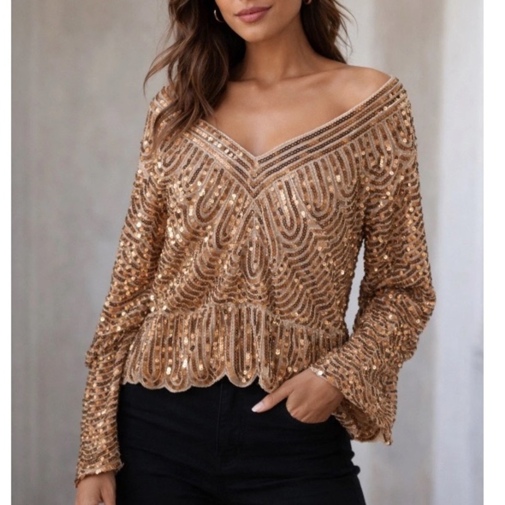 ENDLESS ROSE Long Sleeve V-Neck Gold Black Ruffled Hem Sequins Evening Top Sz M - Picture 3 of 8